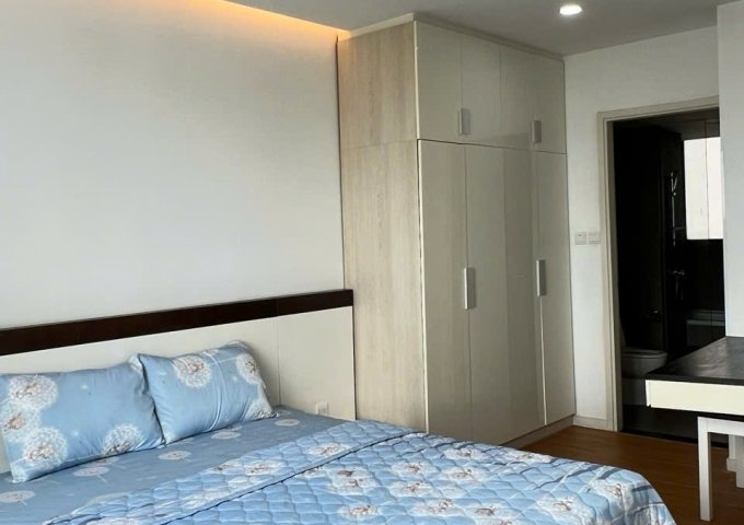 Cần cho thuê căn hộ The view riviera point, Q7, HCM, DT 148m2, 3 PN nhà bao đẹp, giá chỉ 35 triệu 