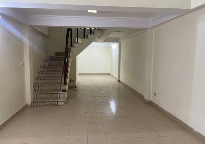 Bán nhà ngõ 160 Lương Thế Vinh, DT 92m, 3 tầng, MT 5.7m, giá 21.5 tỷ, oto vào tránh.