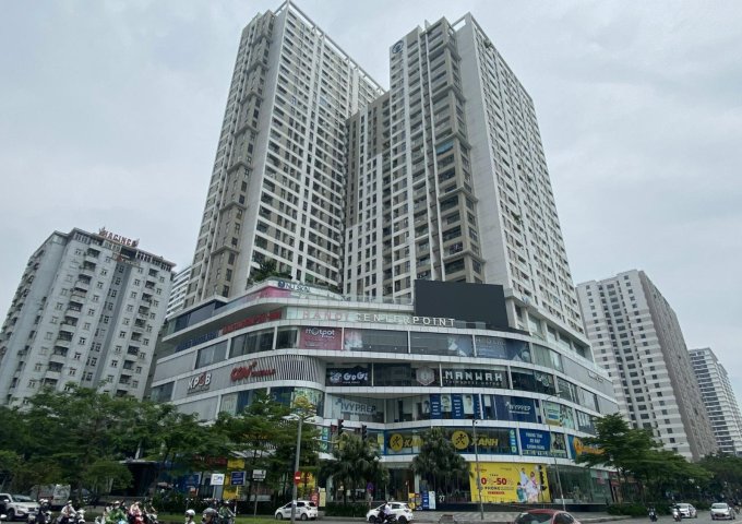 Z bán mặt bằng tầng 1 tòa Building phố Lê Văn Lương, sở hữu lâu dài, diện tích 203m2, cho thuê 200 triệu/tháng