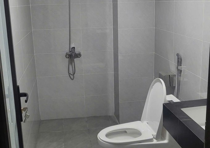 CHO THUÊ NHÀ 3 TẦNG MẶT ĐƯỜNG LỚN – TRUNG TÂM TRẠNG, SÓC SƠN