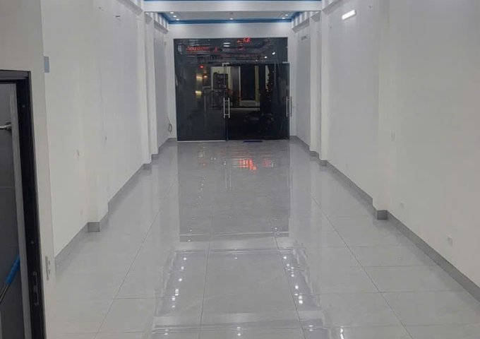 CHO THUÊ NHÀ 3 TẦNG MẶT ĐƯỜNG LỚN – TRUNG TÂM TRẠNG, SÓC SƠN