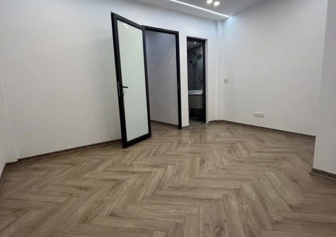 Bán nhà riêng tại Đường Quan Nhân, Thanh Xuân,  Hà Nội diện tích 53m2  giá 12.3 Tỷ