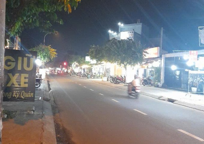 BÁN NHÀ (8.1x17) MẶT TIỀN SONG HÀNH, TÂN XUÂN, HÓC MÔN CHỈ 13 TỶ