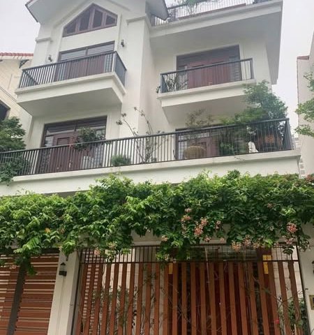 Cho thuê biệt thự Mỹ Đình 2 - Giá siêu rẻ chỉ 35 triệu/tháng