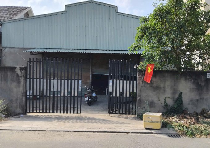 Bán nhà xưởng (15x50) HXT đường Thạnh Lộc 41, Quận 12 (ngay cầu Năm Bậu)