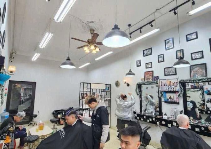 CẦN SANG NHƯỢNG GẤP CỬA HÀNG TÓC FULL ĐỒ - MẶT PHỐ MINH KHAI, HAI BÀ TRƯNG, HÀ NỘI