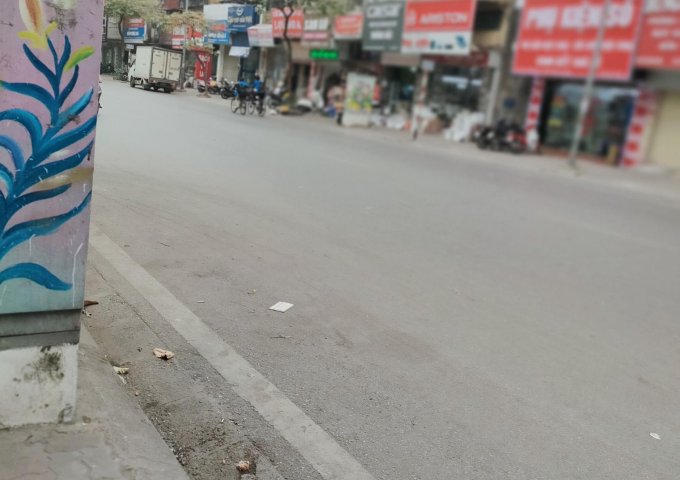 Mặt phố Thọ Lão 17m/35m/50m, tập thể tầng1, mặt tiền 8m, 4.5 tỷ Hai Bà Trưng.