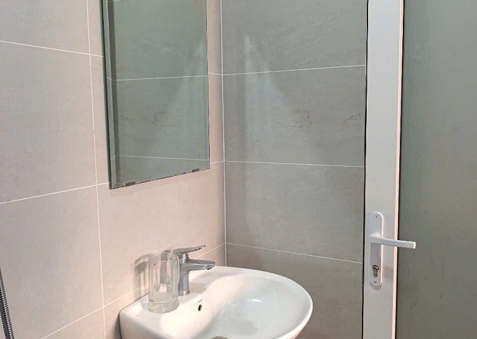 Cho thuê phòng tại 125/225/27 Nguyễn Thị Tần, Phường 2, Quận 8, TP.HCM