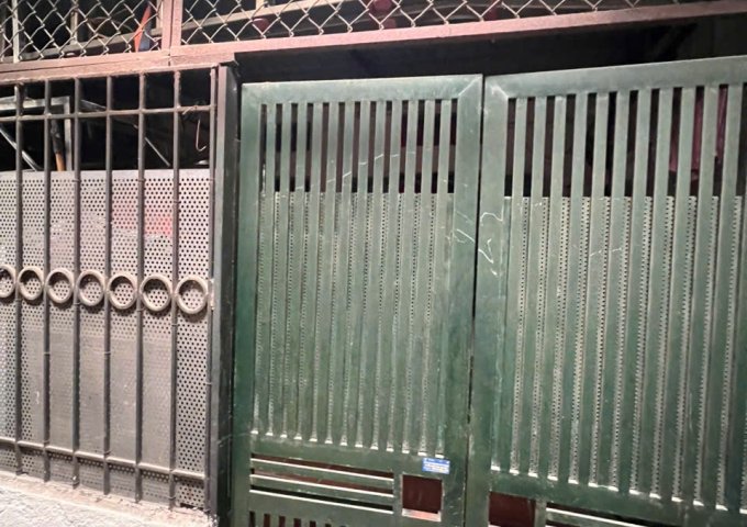 BÁN NHÀ CẤP 4 LƯƠNG YÊN HAI BÀ TRƯNG 52M2, MT3.6M, GIÁ 9 TỶ