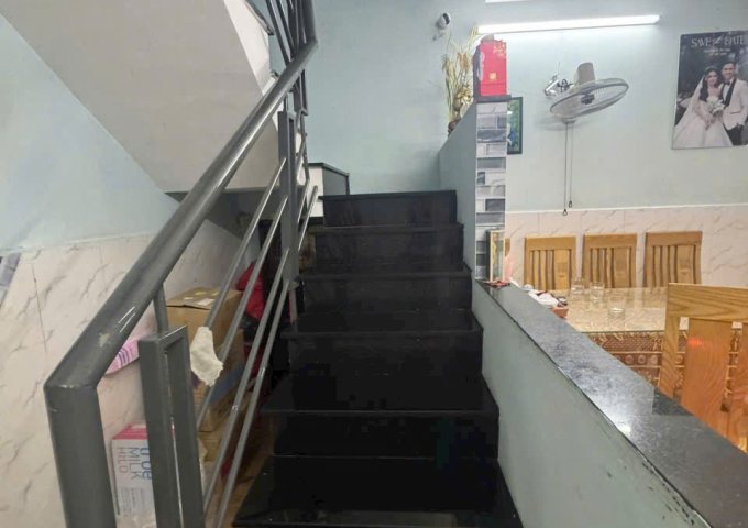 Giảm còn 3 tỷ 350 (bớt lộc) Bán gấp nhà 1/ HXH 5m Tân Chánh Hiệp 16, Q12