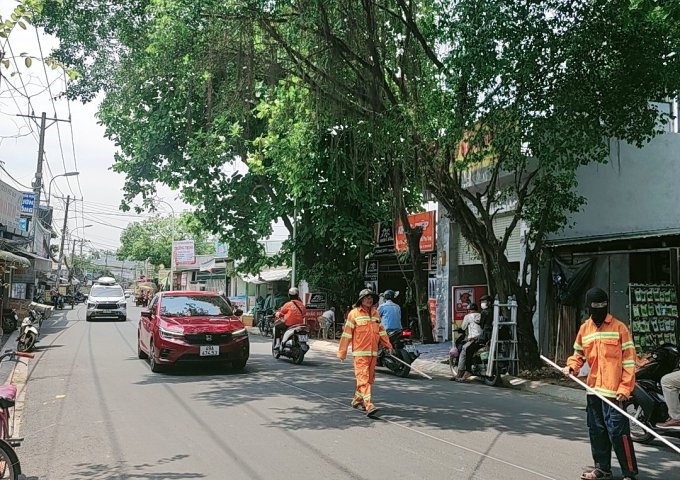 BÁN GẤP NHÀ MẶT TIỀN TRỊNH THỊ MIẾNG HÓC MÔN, 262M² – GIÁ CHỈ 9.8 TỶ- SỔ NỞ HẬU,FULL THỔ CƯ  T