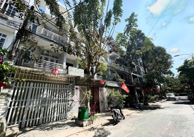 BÁN NHÀ KDC AN SƯƠNG – NHÀ ĐẸP 4 TẤM – GIÁ CHỈ 8.8 TỶ