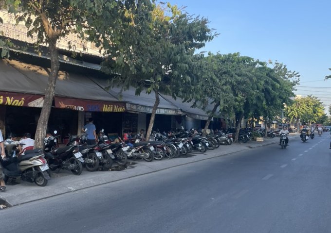 Bán nhà mặt tiền 12x27m giá 19,9 tỷ Đường Song Hành