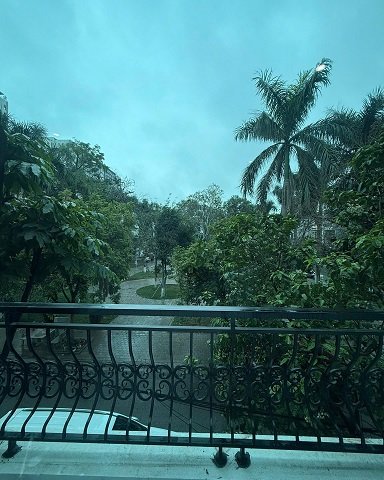 Bán Nhà 3 tầng mới View vườn hoa đường Hồ Ngọc Lân - YNa, phường Kinh Bắc - TPBN