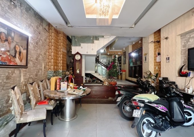 CẦN BÁN NHÀ MT NỘI BỘ ĐƯỜNG PHẠM THẾ HIỂN P7 Q8 DT 120M2(5 X 24)
CHỈ 7.8 TỶ