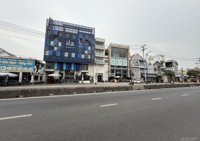 Bán nhà mặt tiền 12x40m giá 25 tỷ Đặng Thúc Vịnh