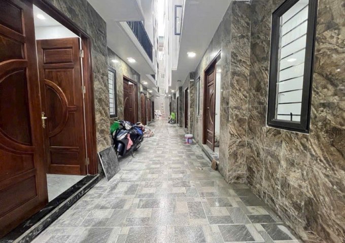 Bán nhà Ngọc Thụy, 30m2, 5 tầng, Mt 4.08m, dân trí cao, hàng xóm thân thiện, giá 6.15 tỷ