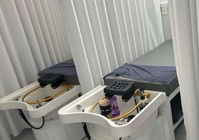 CHÍNH CHỦ SANG NHƯỢNG HOẶC CHO THUÊ TIỆM NAIL & GỘI ĐẦU