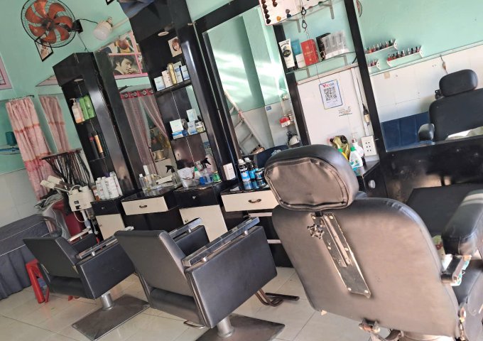 CHÍNH CHỦ SANG NHƯỢNG TIỆM TÓC TẠI TÂN UYÊN - BÌNH DƯƠNG