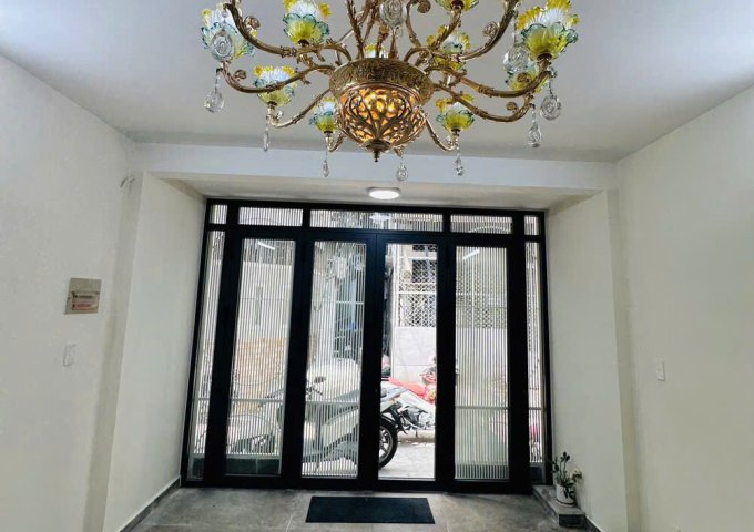 Bán Nhà HXH Đường Cách Mạng Tháng Tám, P.12, Q.10.  Diện tích 3.8 x 9m, Giá Chỉ 6.1 Tỷ