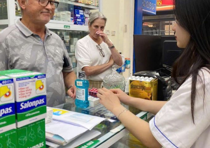 CHÍNH CHỦ CẦN SANG NHƯỢNG NHÀ THUỐC- ĐỐNG ĐA HN