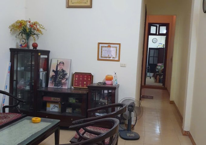 Chính chủ cho thuê nhà nguyên căn 3 tầng.