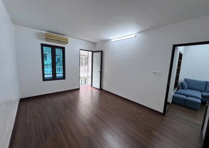 💥💥Bán Tập thể Nghĩa Tân, ngõ 120 Hoàng Quốc Việt, giá 3.98 Tỷ