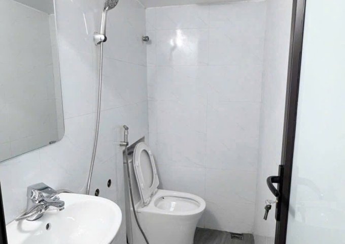 💥💥Bán Tập thể Nghĩa Tân, ngõ 120 Hoàng Quốc Việt, giá 3.98 Tỷ