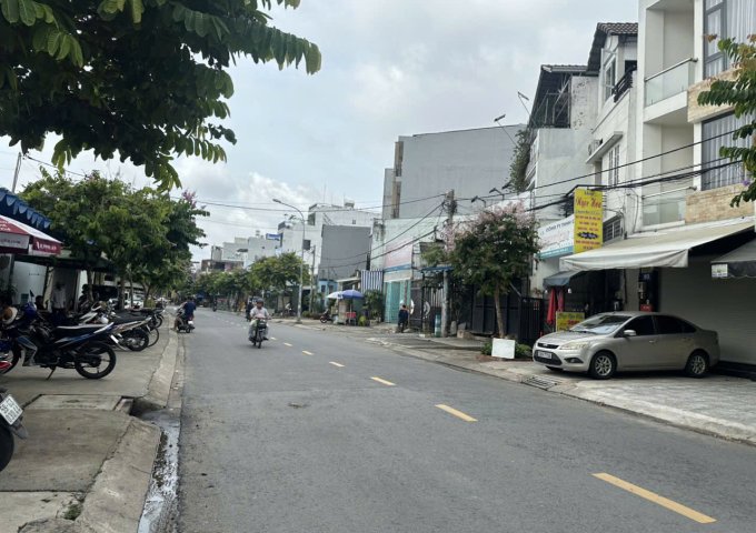 Bán nhà 4 tầng mặt tiền 4x24m giá 11,5  tỷ Đường Song Hành