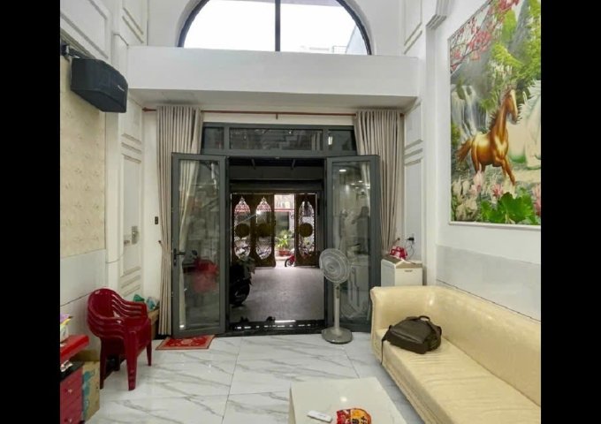 BÁN GẤP NHÀ KHU VIP LÊ VĂN QUỚI – GIÁ TỐT