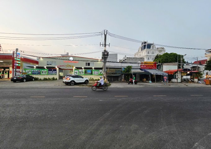 Bán nhà 56m*48m, nhỉnh 45 tỷ, mặt tiền Phạm Hữu Lầu, Quận 7