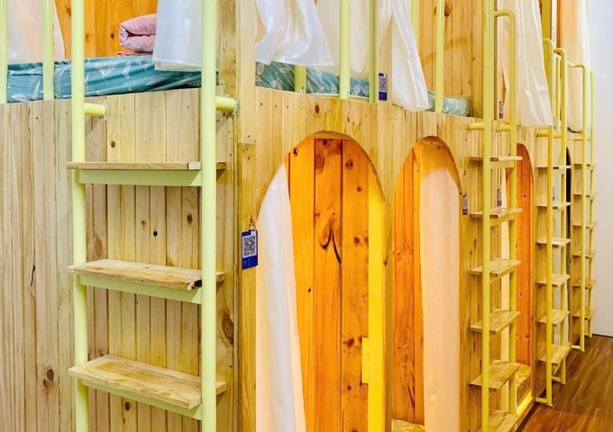 Cần sang quán Caffe 3 Tầng Hoàng Diệu 2 - Thủ Đức