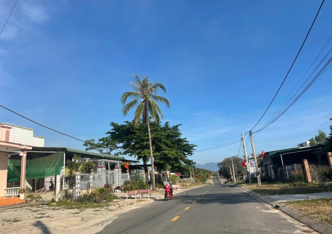 Bán đất mặt tiền Trưng Trắc - Tân An - TX LaGi giá mềm 1.6 tỷ sổ riêng