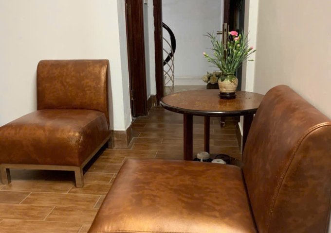 Chính chủ cần cho thuê nhà tầng 5 Địa chỉ: Nhà số 12, ngõ 15/24 đường Phương Mai Đống Đa Hà Nội