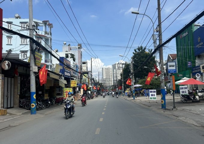 NHÀ Q2 BÌNH TRƯNG ĐÔNG: 5 TẦNG - 122M - CHỈ 11,4TỶ  ✌️Diện tích 122m, ngang 4 nở hậu 4.5 dài 30. 👉 Nhà 4 tầng + sân thượng BTCT 