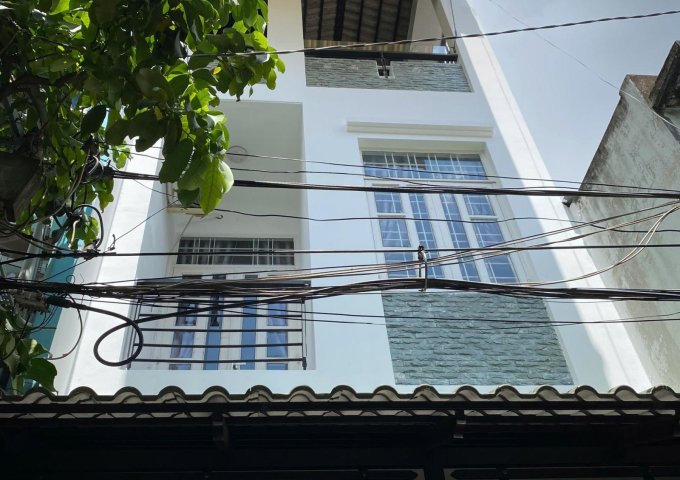 Nhà hẻm ô tô Quận 11, đối diện Đầm Sen. Diện tích 168m², thu nhập cho thuê 25 triệu/tháng. Sổ hồng riêng, giá nhỉnh 7 tỷ – thương lượng chính chủ.