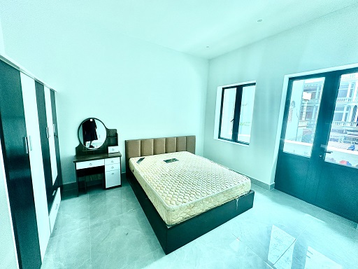 CHO THUÊ NHÀ NGUYÊN CĂN PHỐ TÂY VĂN CAO (NGÕ 302 VĂN CAO) ♦