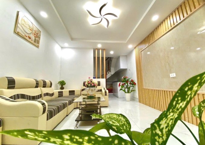 Nhà Đẹp Ngõ Văn Chương Full Nội Thất DT 21m2 4 tầng MT 3.2m Giá 5.380 tỷ