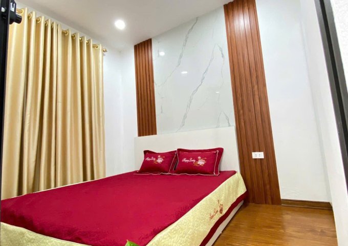 Nhà Đẹp Ngõ Văn Chương Full Nội Thất DT 21m2 4 tầng MT 3.2m Giá 5.380 tỷ