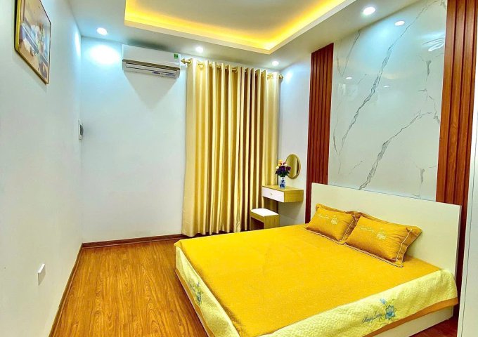 Nhà Đẹp Ngõ Văn Chương Full Nội Thất DT 21m2 4 tầng MT 3.2m Giá 5.380 tỷ