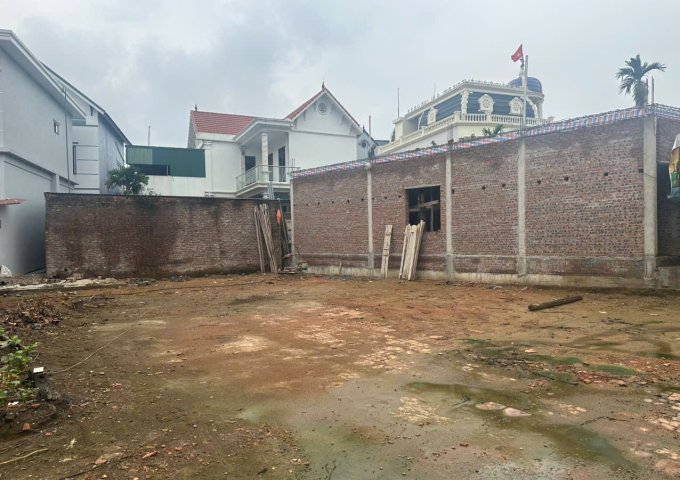 Bán lô đất 320m đông phương yên chương mỹ ,tiện ích ngập tràn cách ql6 chỉ 500m giá tốt