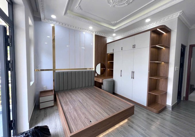 Siêu Phẩm Đẹp Lung Linh 5 Tầng 68m2 Gần Phạm Văn Đồng Linh Đông Thủ Đức Chỉ 8.7 tỷ Đẳng Cấp