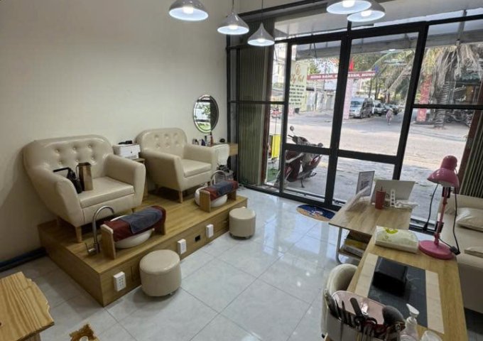 Chính chủ cần sang mặt bằng gần sân banh Đồng Nai phường Tân Hiệp