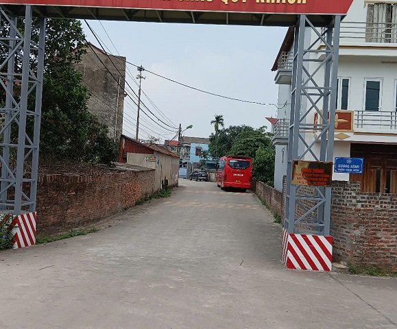 Bán Đất -Xã Hiền Ninh ( Sóc Sơn)- Trục Chính 84 M2- Full TC - 2,9 Tỷ