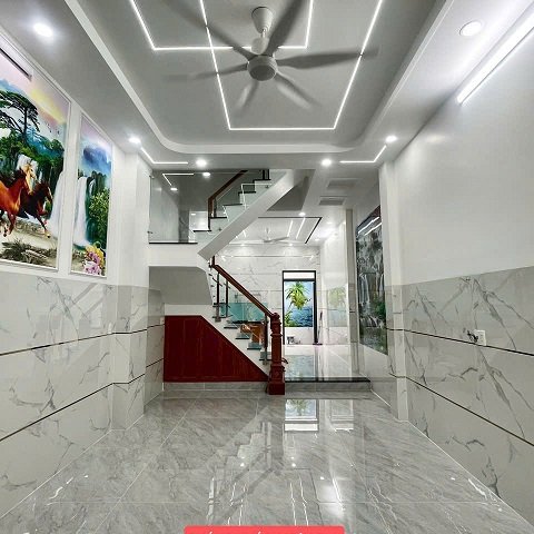 Giảm giá 100 triệu Cần bán nhà  3,5 tấm , dt 4x14,  ODT, 56M2  chỉ 6,25tỷ