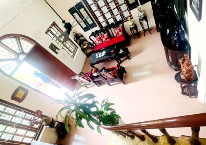 BÁN BIỆT THỰ NGỌC THỤY - LONG BIÊN - HÀNG XÓM PHỐ CỔ 180M2 – GIÁ CHỈ 45 TỶ! ✨🏡