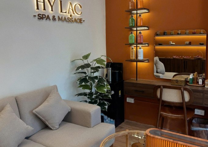 CƠ HỘI VÀNG! SANG NHƯỢNG SPA MẶT TIỀN QUẬN 1 - ĐẦY ĐỦ TRANG THIẾT BỊ