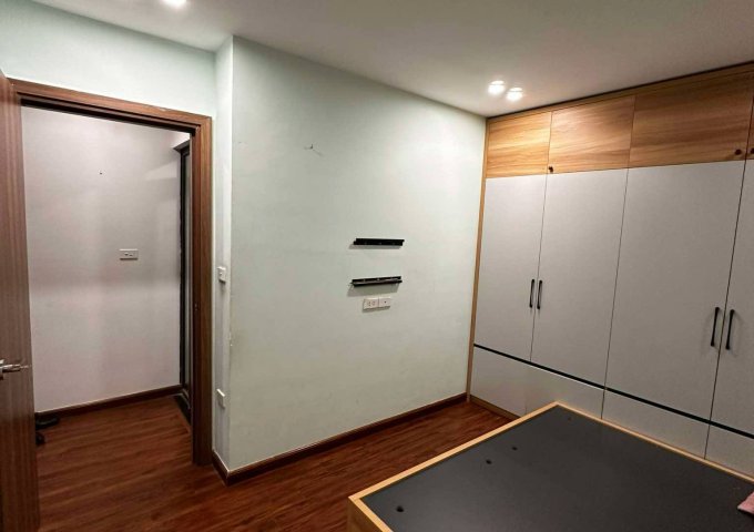 Sky central 66m 2 ngủ giá hơn 5tỉ đủ nội thất đẹp