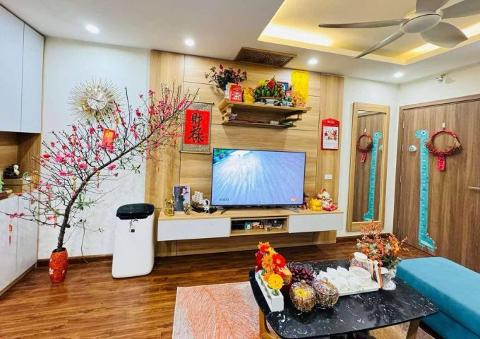 Sky central 66m 2 ngủ giá hơn 5tỉ đủ nội thất đẹp