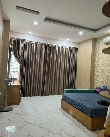 CẦN BÁN NHÀ 3 TẦNG 1 TUM - KHU PHƯỚC LONG